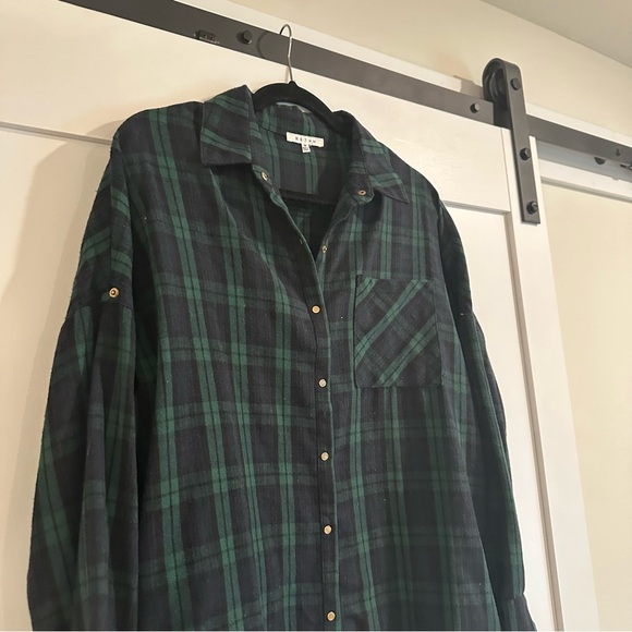 RETHM Plaid Button-Down Size M - Picture 2 of 8